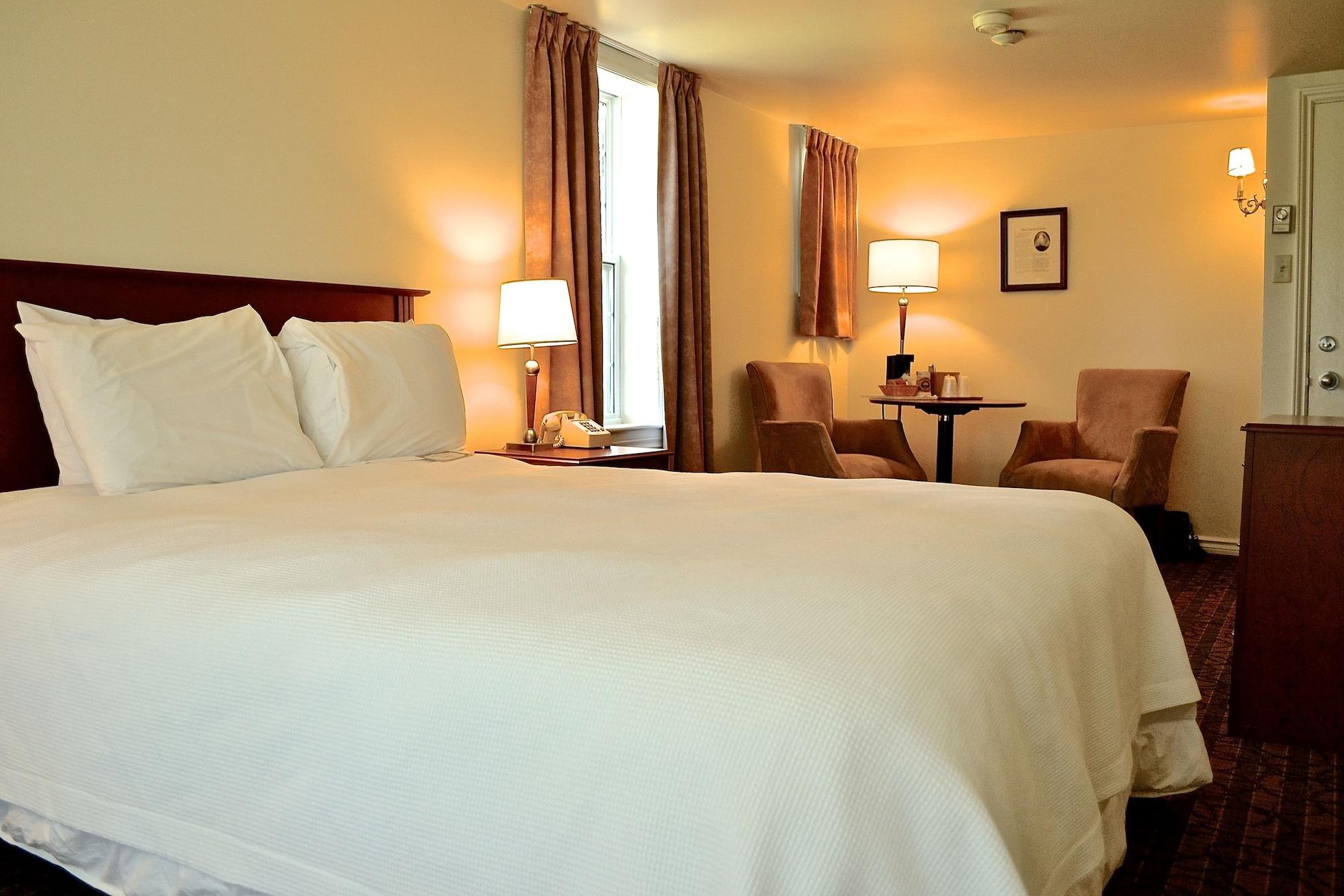Baddeck Inlet Inverary Resort מראה חיצוני תמונה