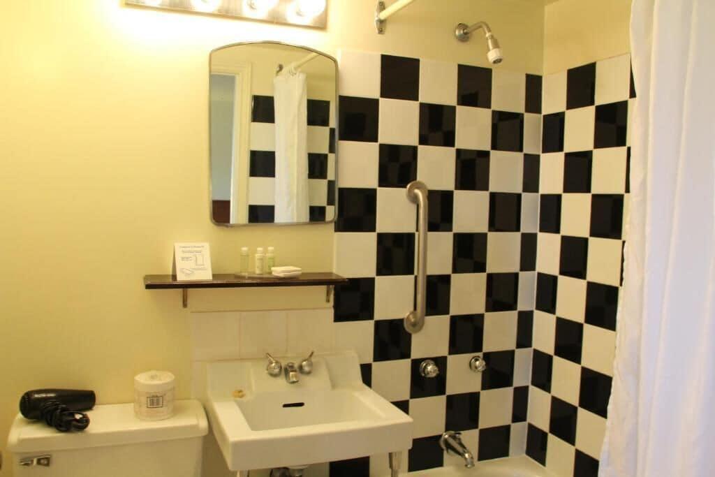 Baddeck Inlet Inverary Resort מראה חיצוני תמונה