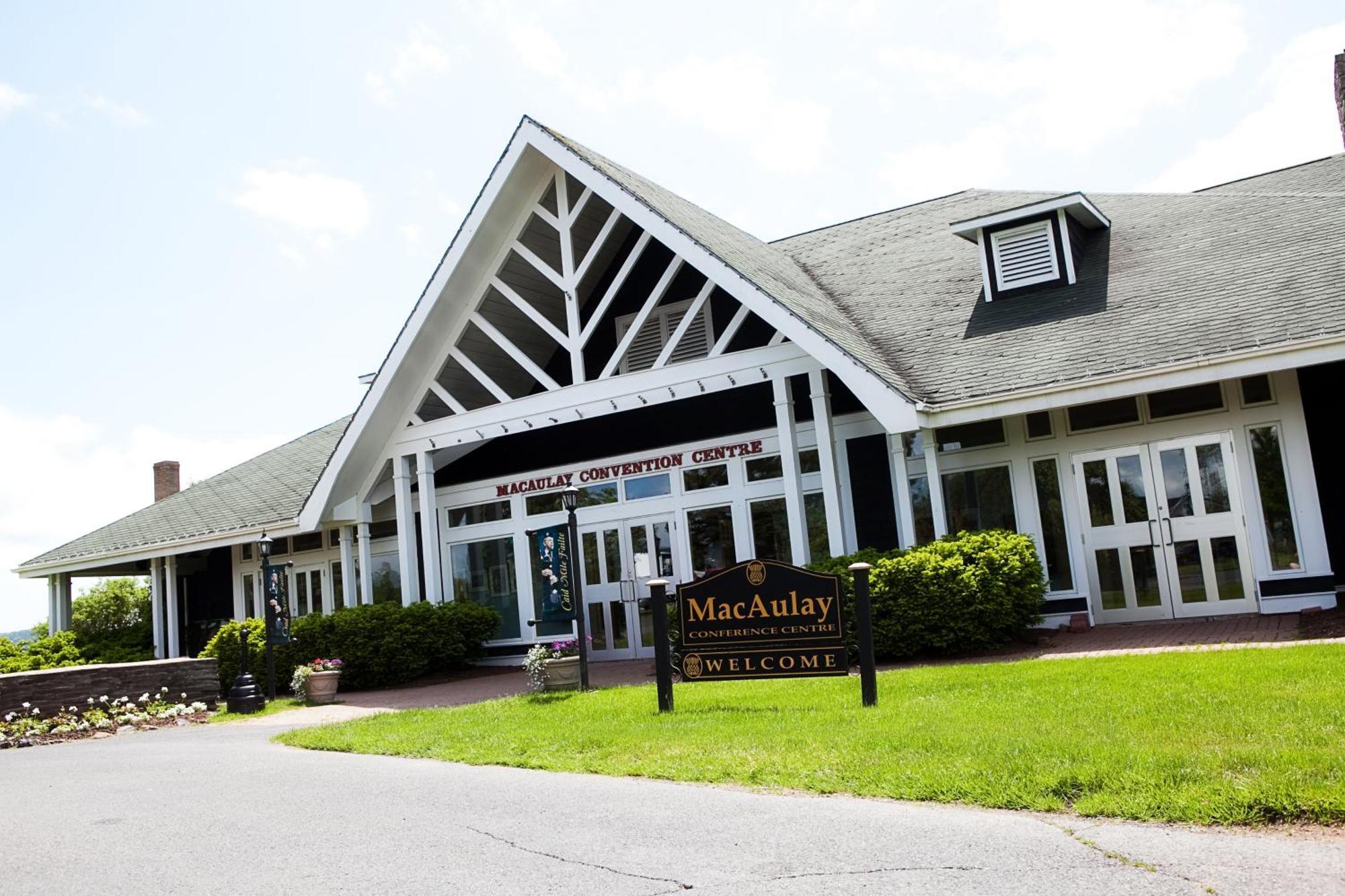 Baddeck Inlet Inverary Resort מראה חיצוני תמונה